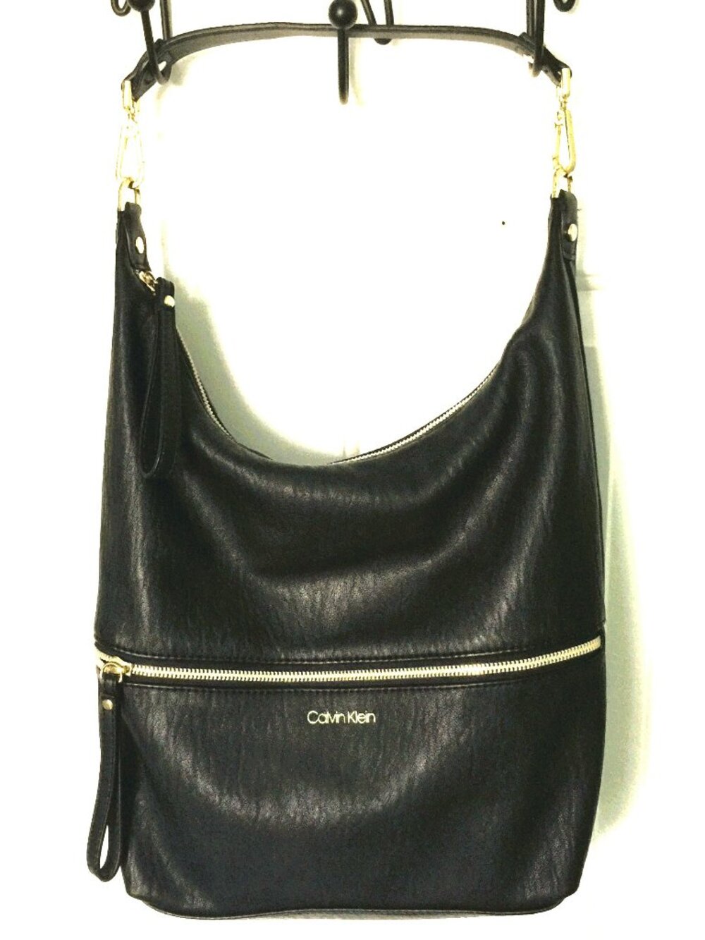 CALVIN KLEIN NWOT SLOUCHY HOBO BAG